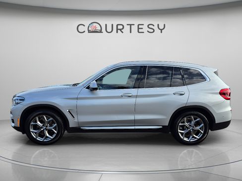 Used 2021 BMW X3 sDrive30i w/ Executive Package RWD image 2