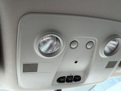 Used 2013 GMC Acadia SLT FWD image 15