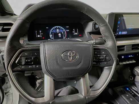 Used 2024 Toyota Tacoma SR5 image 18