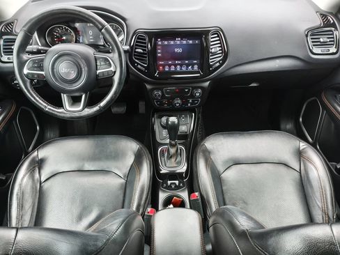 Used 2018 Jeep Compass Limited AWD/4WD image 13