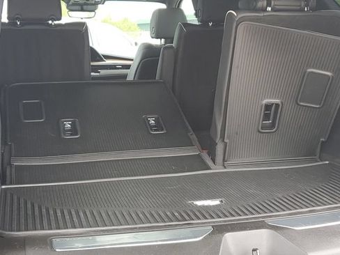 Certified 2023 Cadillac Escalade Premium Luxury w/ Performance Package AWD/4WD image 29