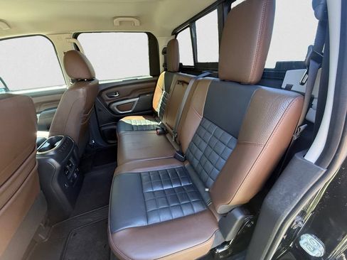 Used 2019 Nissan Titan Platinum Reserve w/ Platinum Utility Package AWD/4WD image 34