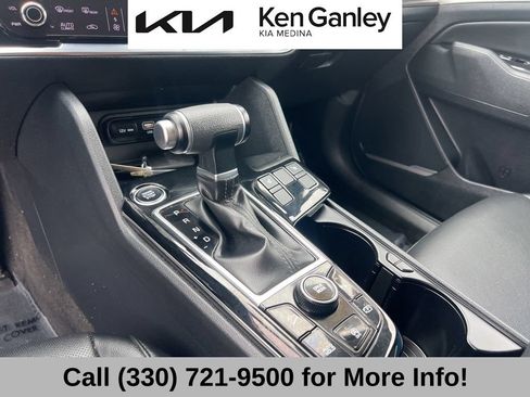 Certified 2025 Kia Sportage EX FWD image 34
