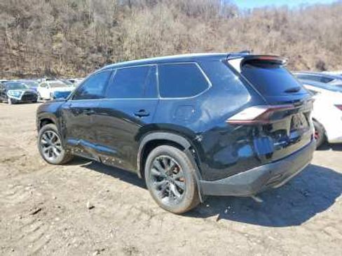 Used 2026 Toyota Grand Highlander AWD Hybrid image 3