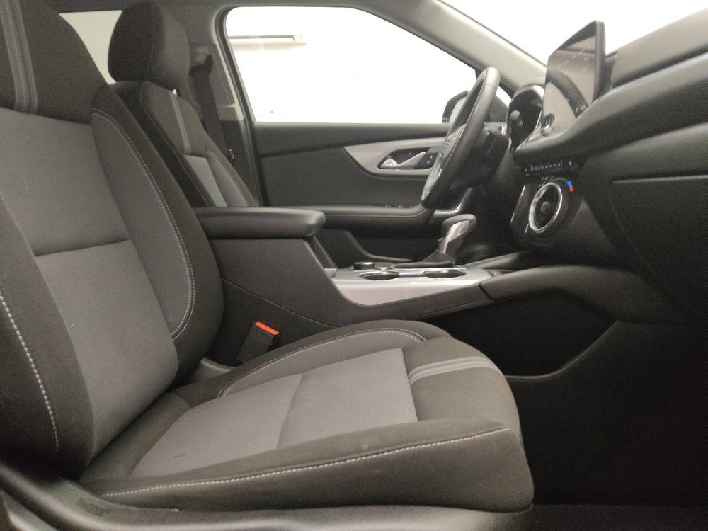 Used 2024 Chevrolet Blazer LT w/ Convenience Package FWD image 21