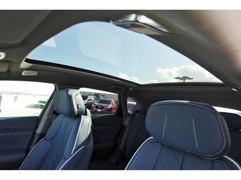 New 2025 Cadillac Optiq Sport 2 image 22