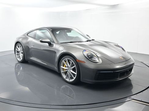 Certified 2020 Porsche 911 Carrera 4S image 17