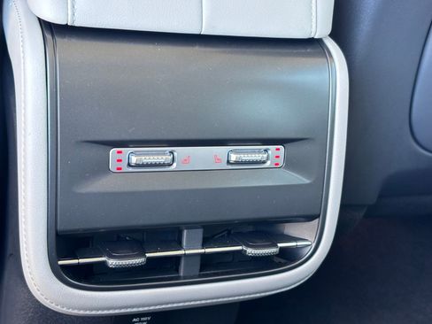 New 2026 Lincoln Nautilus Reserve image 18