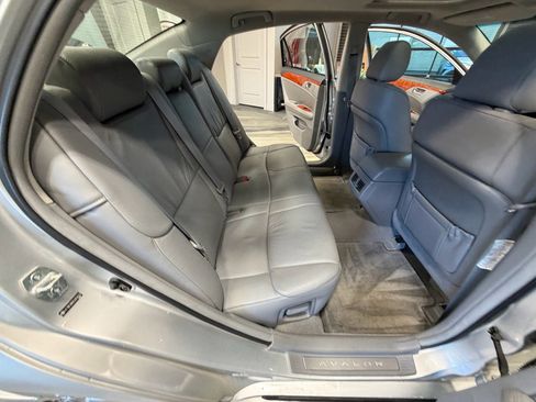 Used 2005 Toyota Avalon XLS FWD image 46