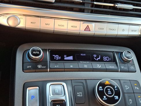 Certified 2022 Hyundai Palisade Calligraphy image 18