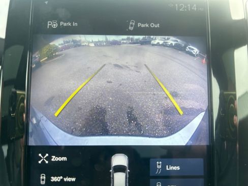 Used 2020 Volvo XC60 T5 Inscription w/ Protection Package image 29