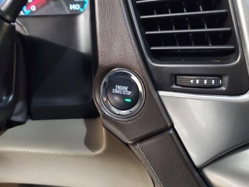 Used 2017 Chevrolet Tahoe Premier image 32