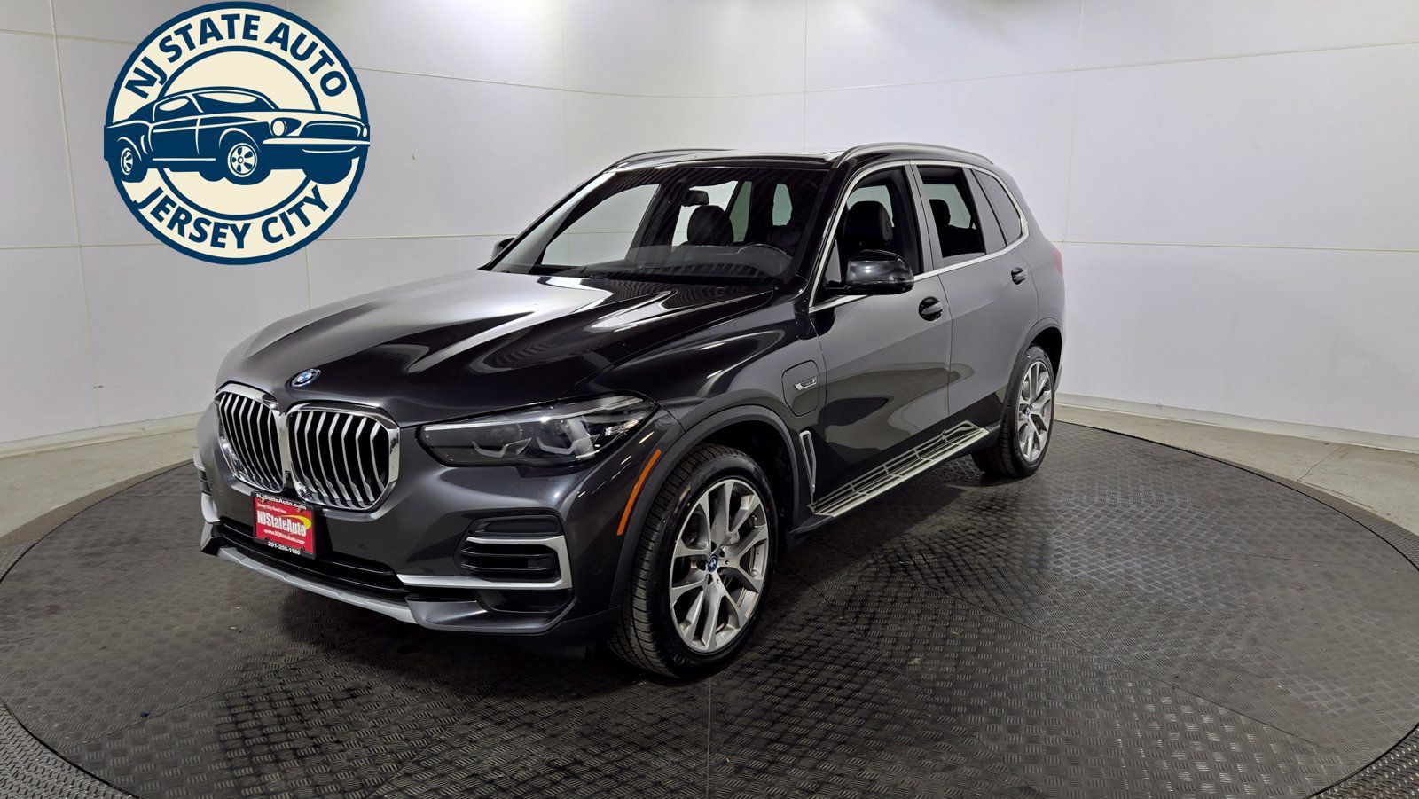 Used 2023 BMW X5 xDrive45e AWD/4WD image 3