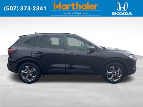 Used 2025 Ford Escape ST-Line AWD/4WD image 6