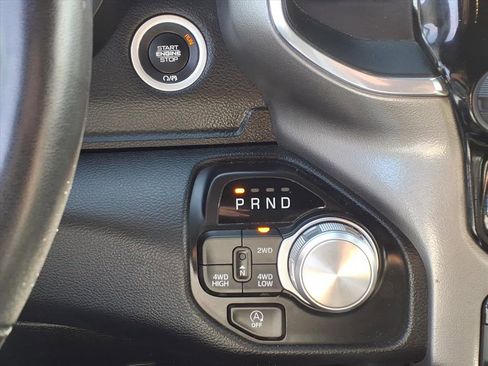 Used 2024 RAM 1500 Laramie AWD/4WD image 15