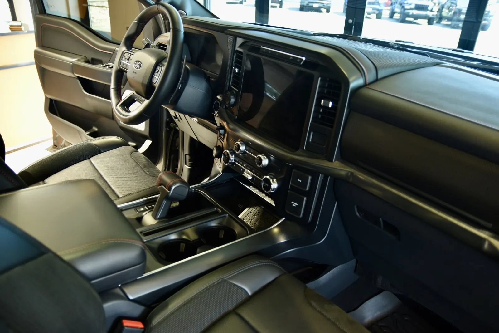 Used 2024 Ford F150 Raptor AWD/4WD image 28
