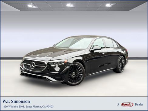 Used 2024 Mercedes-Benz E 350 4MATIC Sedan image 1
