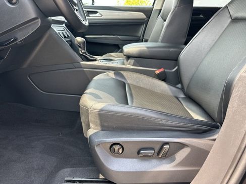 Used 2019 Volkswagen Atlas SE w/ Towing Package FWD image 10