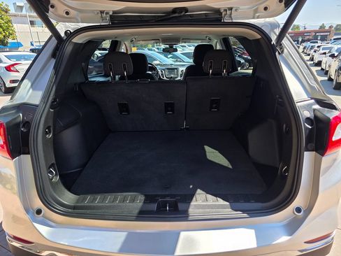 Used 2019 Chevrolet Equinox LT AWD/4WD image 18