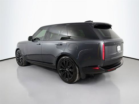 Certified 2025 Land Rover Range Rover Autobiography AWD/4WD image 7