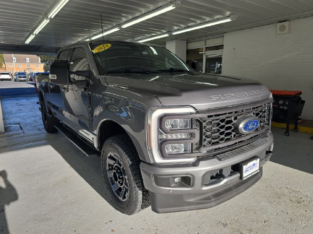 Used 2024 Ford F250 Lariat w/ Lariat Ultimate Package AWD/4WD image 7