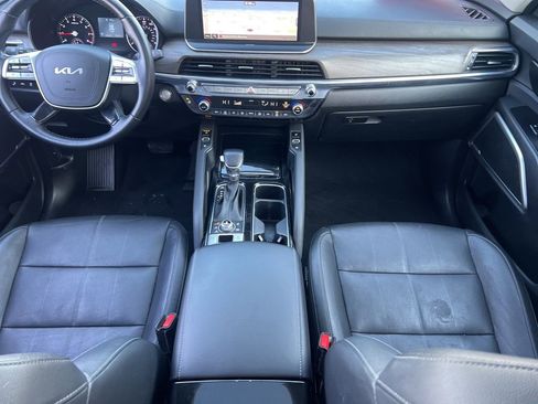 Certified 2022 Kia Telluride EX w/ EX Premium Package image 20