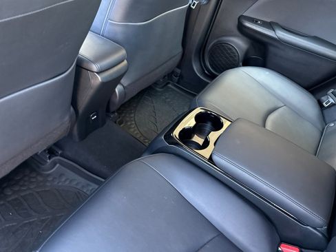 Used 2018 Toyota Prius Prime Premium FWD image 26