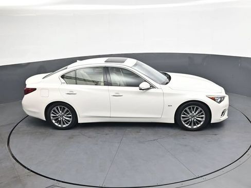 Used 2018 INFINITI Q50 Luxe w/ Essential Package (3.0T Luxe) RWD image 24