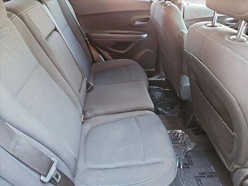 Used 2016 Chevrolet Trax LS image 21