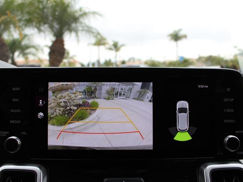 Used 2023 Kia Sorento S w/ Panoramic Sunroof Package image 20