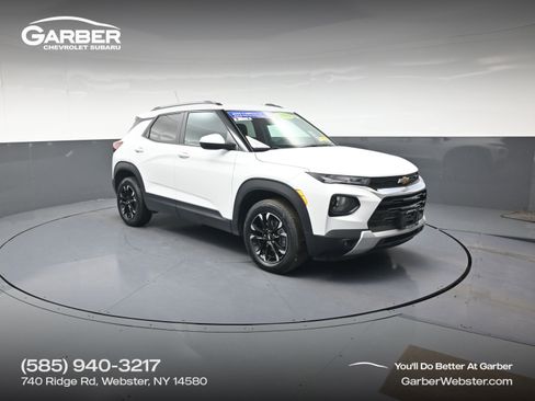Used 2023 Chevrolet TrailBlazer LT w/ Convenience Package AWD/4WD image 1