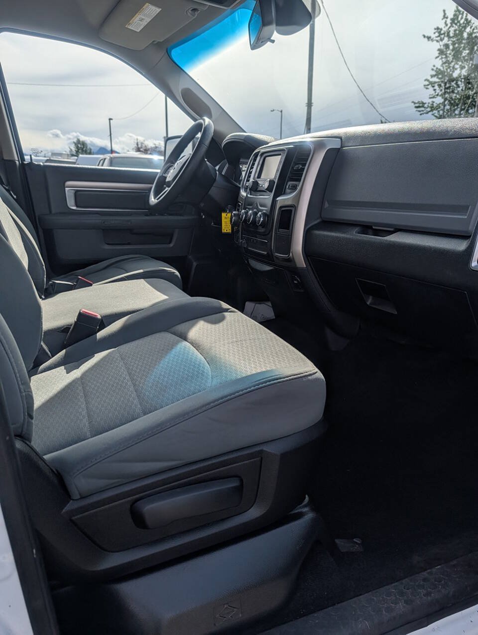 Used 2013 RAM 1500 Classic SLT w/ Premium Display Pkg AWD/4WD image 33