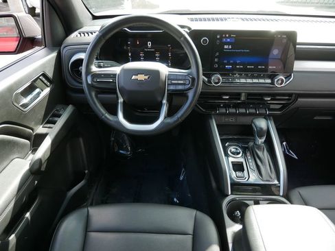 Used 2023 Chevrolet Colorado LT w/ LT Convenience Package III AWD/4WD image 13