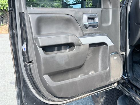 Used 2018 Chevrolet Silverado 2500 LTZ w/ Duramax Plus Package AWD/4WD image 33