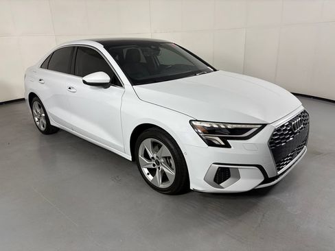 Used 2024 Audi A3 2.0T Premium FWD image 2