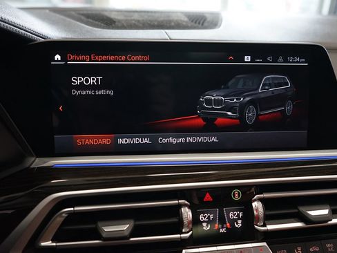 Used 2019 BMW X7 xDrive50i w/ Premium Package AWD/4WD image 41