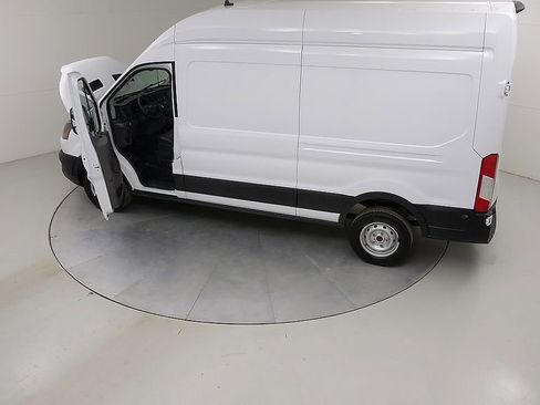 Certified 2024 Ford Transit 250 148 High Roof RWD image 47