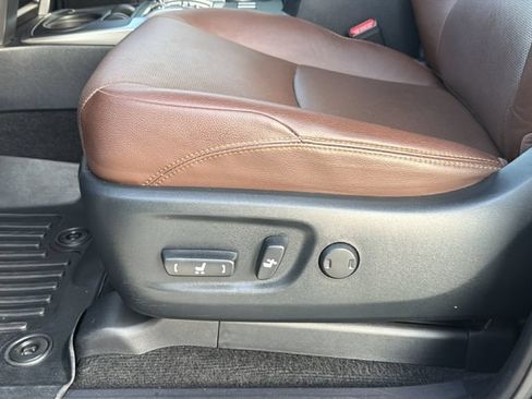 Used 2023 Toyota 4Runner Limited RWD image 14