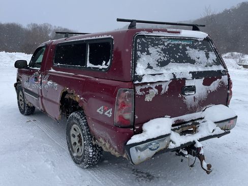 Used 2006 Chevrolet Silverado 1500 LT w/ Light Duty Power Package image 4