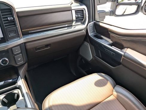 Used 2025 Ford F250 King Ranch AWD/4WD image 19