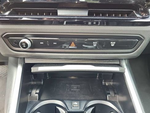 Used 2025 BMW 430i Convertible w/ Premium Package RWD image 25