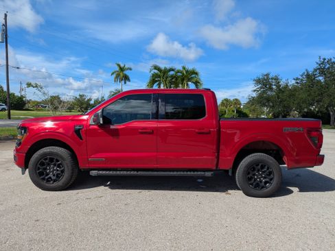 Used 2025 Ford F150 XLT w/ Equipment Group 302A MID AWD/4WD image 7
