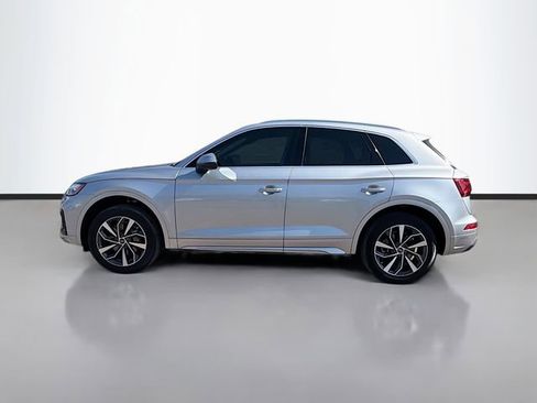 Used 2021 Audi Q5 Premium w/ Convenience Package image 6