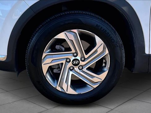 Used 2022 Hyundai Santa Fe SEL w/ Convenience + Premium Package image 10