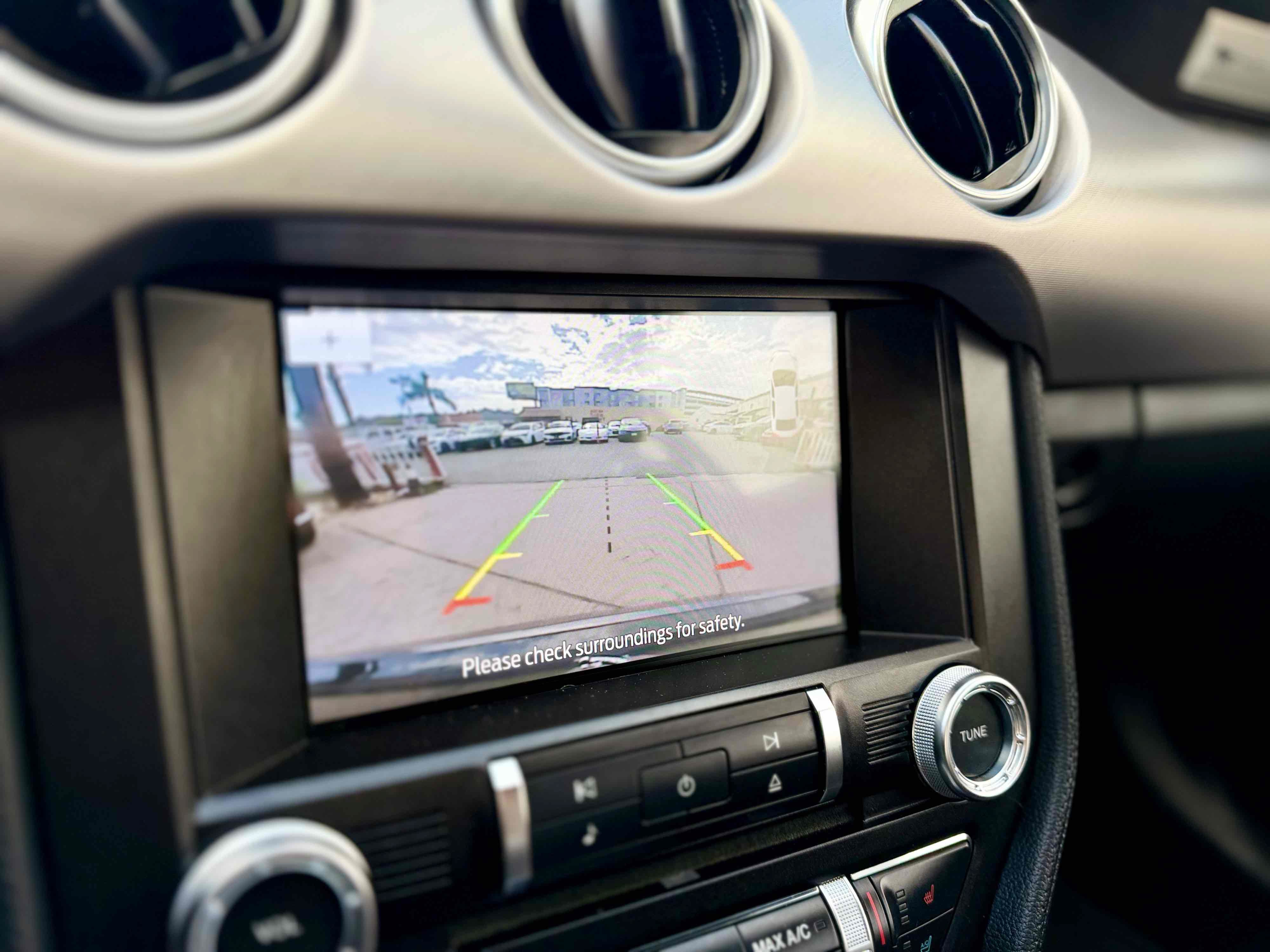 Used 2018 Ford Mustang Premium RWD image 37