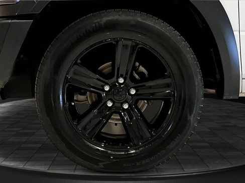 Used 2024 RAM 1500 Classic Warlock AWD/4WD image 35