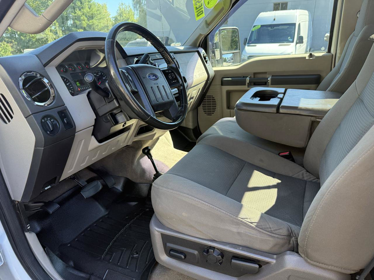 Used 2010 Ford F250 XLT AWD/4WD image 24