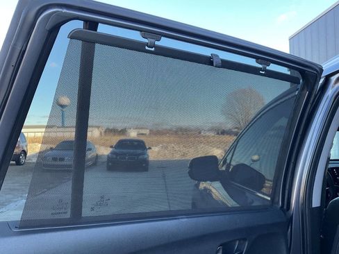 Used 2020 Honda Pilot Touring image 30