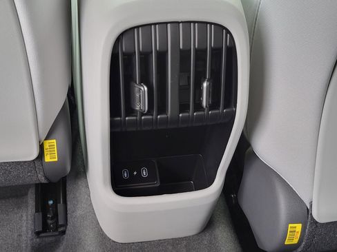 New 2026 Hyundai Kona SEL Sport FWD image 11