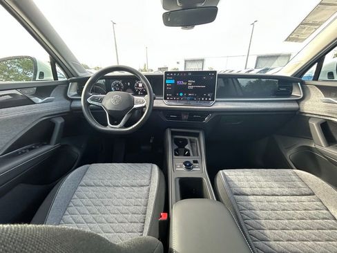 New 2026 Volkswagen Tiguan S FWD image 10